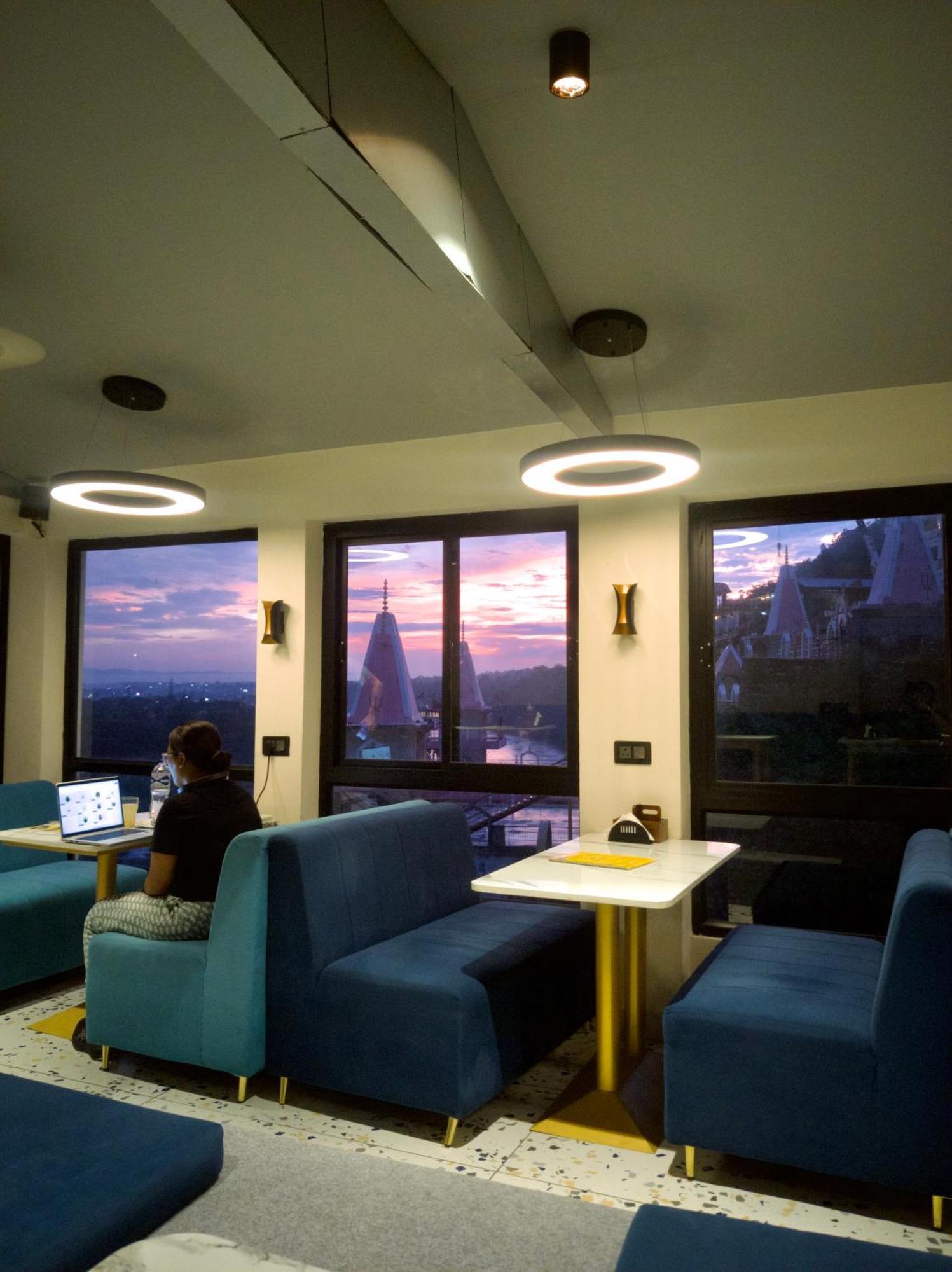 Hostel Shalom Backpackers Rišikéš Exteriér fotografie